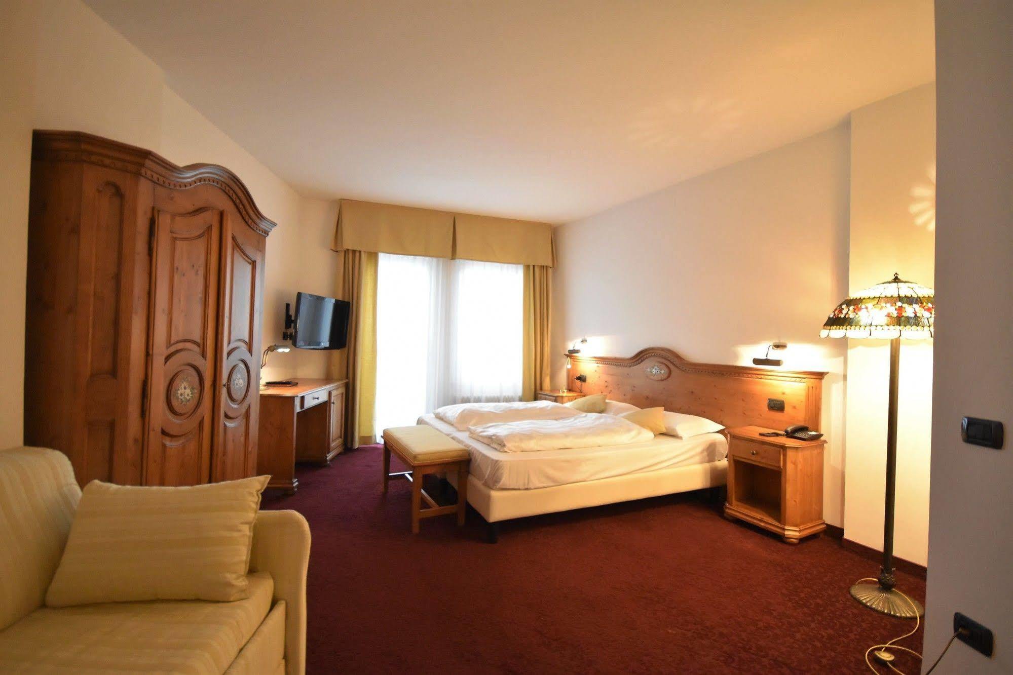 Folgaria Post Hotel ภายนอก รูปภาพ